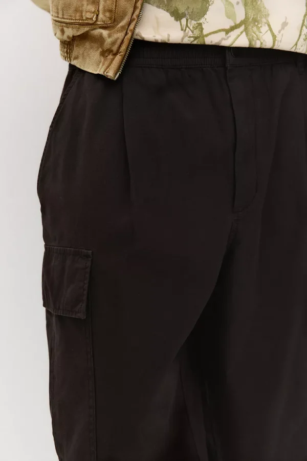 Balloon Fit Cargo Joggers For Men Black Color - Image 4