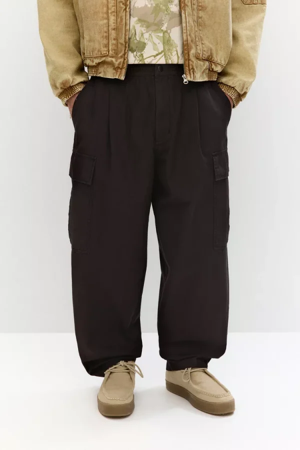 Balloon Fit Cargo Joggers For Men Black Color - Image 5
