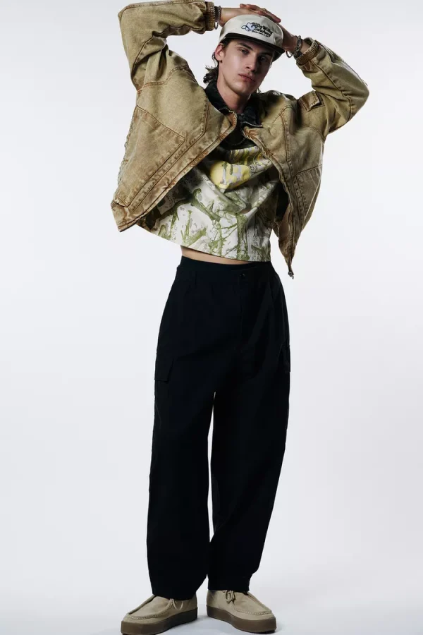 Balloon Fit Cargo Joggers For Men Black Color